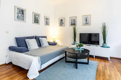 Ein Bett oder Betten in einem Zimmer der Unterkunft OPAL DREAM - Stylish Living with Good Connections by JR City Apartments