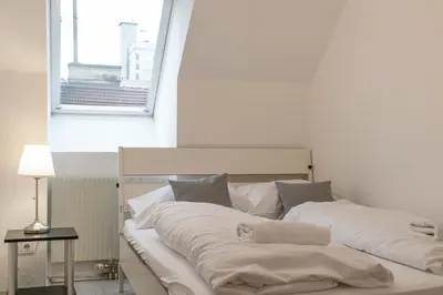 Ein Bett oder Betten in einem Zimmer der Unterkunft Homely 3BR Apt Perfect for families and groups