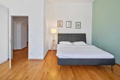 Ein Bett oder Betten in einem Zimmer der Unterkunft 3 bedrooms I 110 square meter I walk to all sights