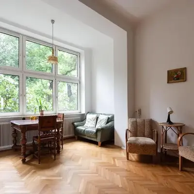 Dornröschenschlaf am Stadtrand mit Anbindung ans Zentrum - 30 Minuten