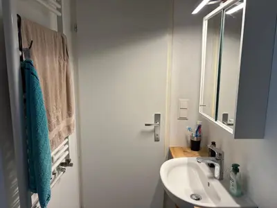 Ein Badezimmer in der Unterkunft Room with Garden in Ottakringer with Shared Bathroom