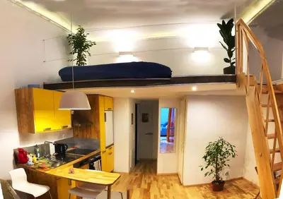 Küche/Küchenzeile in der Unterkunft Lofty Garden Stay