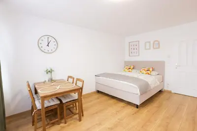 Ein Bett oder Betten in einem Zimmer der Unterkunft Modern City Stay Vienna
