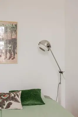 Ein Bett oder Betten in einem Zimmer der Unterkunft Beautiful vintage apartment near Schönbrunn