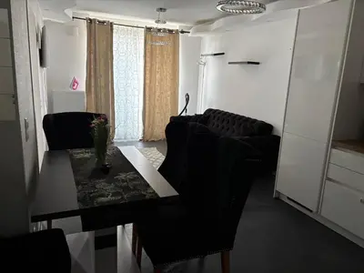 Ein Sitzbereich in der Unterkunft Isa Luxury Apartment