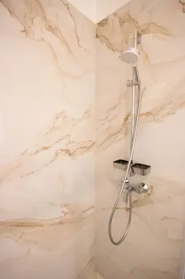 Ein Badezimmer in der Unterkunft LuVi