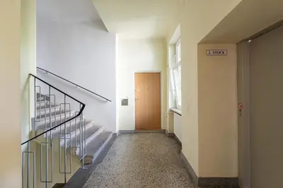 Grundriss der Unterkunft Grün, ruhig und zentral, großes Apartment mit Grünblick