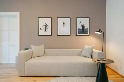 Ein Sitzbereich in der Unterkunft Neat 1BR perfect for 4 free parking