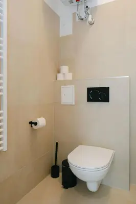 Ein Badezimmer in der Unterkunft Neat 2BR perfect for 4 free parking