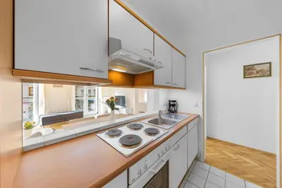 Küche/Küchenzeile in der Unterkunft Apartment near Schloss Schönbrunn parking free