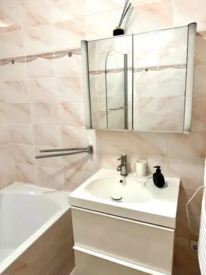 Ein Badezimmer in der Unterkunft Central View Vienna 92 sq m 3 BD apartment
