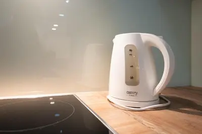 Kaffee-/Teezubehör in der Unterkunft Comfort Studio with Queen-Size Bed, Self Check-in K1