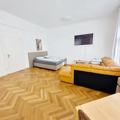 Charming Stay - Close to Vienna Attractions MZ17a