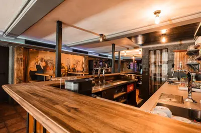 Lounge oder Bar in der Unterkunft Ferienhaus mit Disco, Whirlpool und vielem mehr