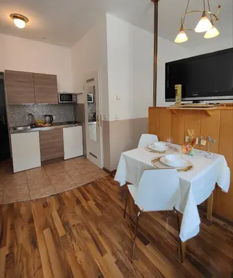 Küche/Küchenzeile in der Unterkunft Cozy small apartment