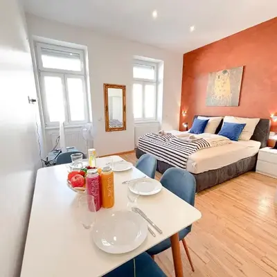 2 Bedroom Apartments