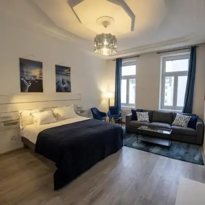 Sapphire Suite