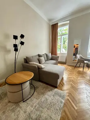 Ein Sitzbereich in der Unterkunft Modern, Stylisch und Zentral