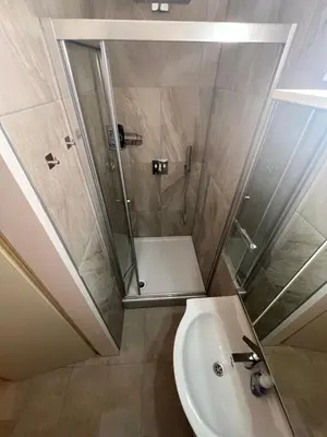 Ein Badezimmer in der Unterkunft 2-Bedroom Apartment