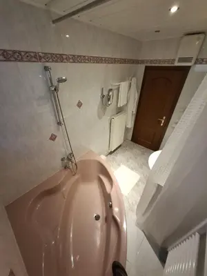 Ein Badezimmer in der Unterkunft Haabsburg Apartment Vienna