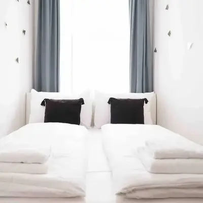 Modern living in city center - fully equipped