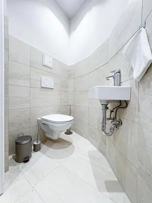 Ein Badezimmer in der Unterkunft BRAND NEW! Apartment Emerald - right near Schönbrunn Palace
