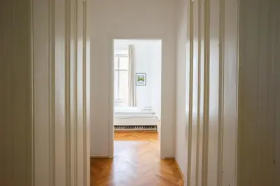 Grundriss der Unterkunft Spacious stylish designed 3 Bedroom Apartment near Naschmarkt and city center