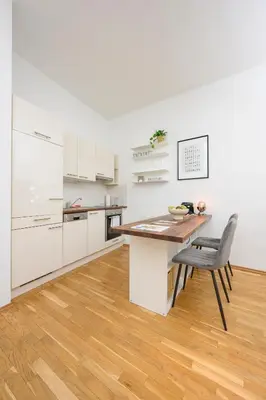 Küche/Küchenzeile in der Unterkunft Quiet & Comfortable Studio Apartment in Vienna