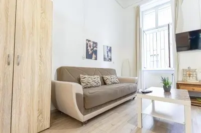 Grundriss der Unterkunft Beautiful 1BR Apartment, Central Location