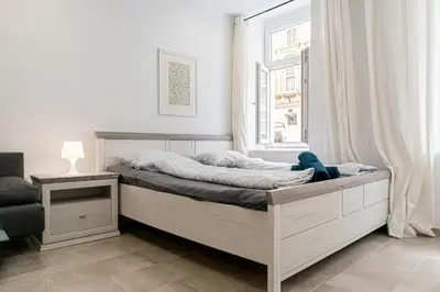 Grundriss der Unterkunft Elegant 1BR City Stay in Prime Vienna Location