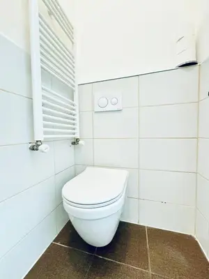 Ein Badezimmer in der Unterkunft Elegant Yet Affordable Palace Studio