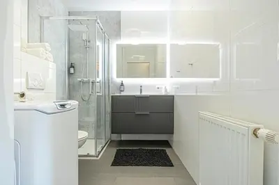 Ein Badezimmer in der Unterkunft Stylish 1BR & 1Living Room Apartment in Vienna
