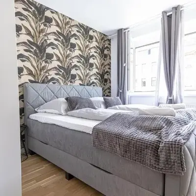 Stylish 1BR with Living Room 9 Min to Downtown Metro Nearby