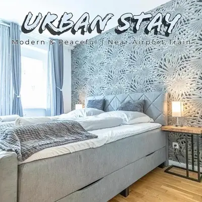 Sweet 1BR &1LR with Balcony