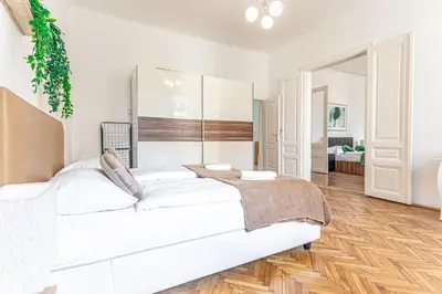 Grundriss der Unterkunft Cozy private rooms in shared Apartment, very Central with Easy City Access