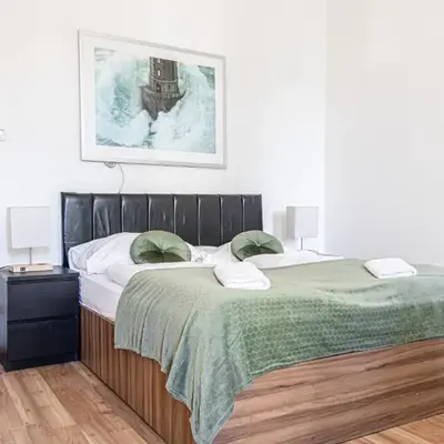 Cozy private rooms in shared Apartment