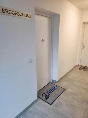 Ein Zertifikat, Auszeichnung, Logo oder anderes Dokument, das in der Unterkunft Exklusives Studio gegenüber der Uno-City und Kaiserwasser ausgestellt ist