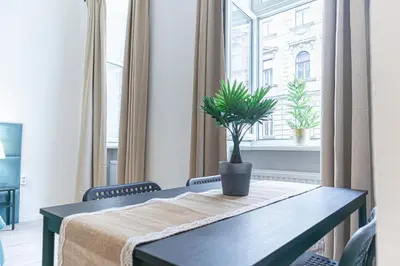 Grundriss der Unterkunft Comfy 3BR Apt For Long Stays & Budget Friendly