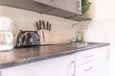 Grundriss der Unterkunft Spacious 2BR Apartment with Shared Facilities - Heart of Vienna