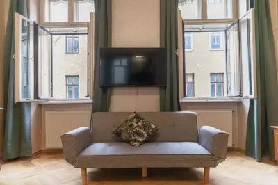 Grundriss der Unterkunft Spacious 4BR Apartment Very Central