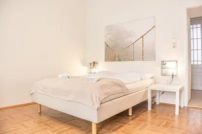 Grundriss der Unterkunft Super Central 1BR Stylish Apt, for Travellers