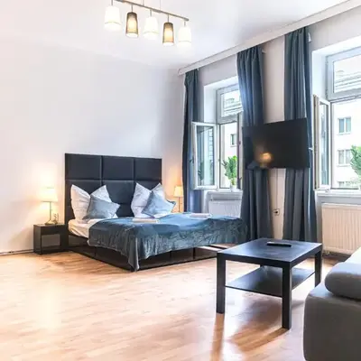 Pleasant 2BR Apartment Near U6 Station am Schöpfwerk