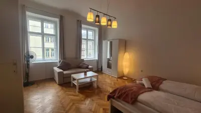 Ein Bett oder Betten in einem Zimmer der Unterkunft Stylish Multi Apt Perfect for Group Stays