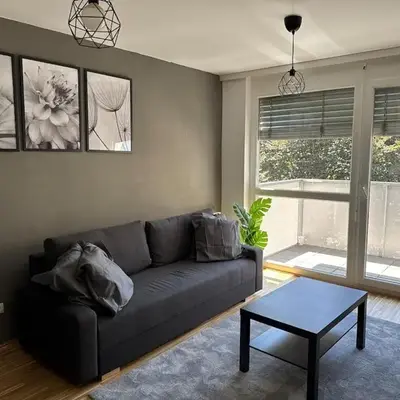 2BR