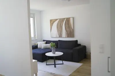 Ein Sitzbereich in der Unterkunft Modernes Apartment in Schwechat
