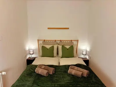Ein Bett oder Betten in einem Zimmer der Unterkunft Vienna Homey Place - Spacious 70m2 Apartment in 1120