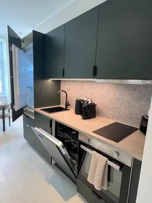 Küche/Küchenzeile in der Unterkunft Residence K | Design Studio in Historic Townhouse