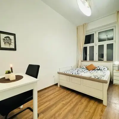 Spacious P1211