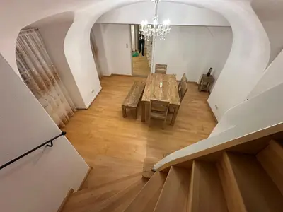 Ein Sitzbereich in der Unterkunft Apartments Schubert