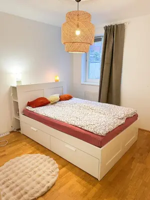 Ein Bett oder Betten in einem Zimmer der Unterkunft Modern 2-Room Private Apartment in City Center